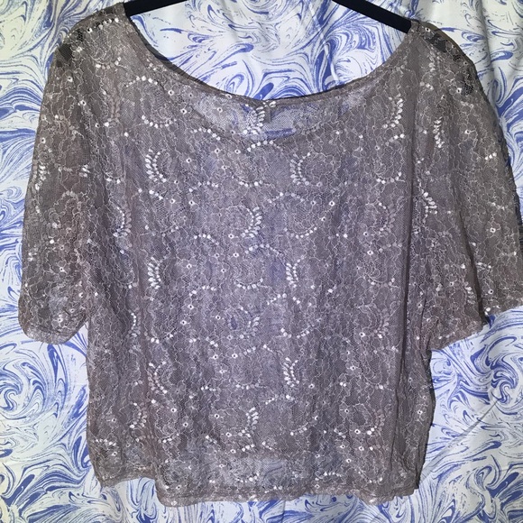 Beautiful Sheer Crop Top - Picture 2 of 3